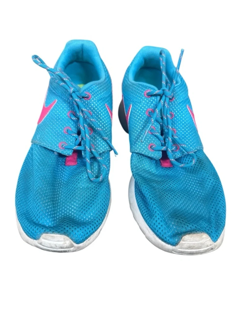 Nike Kids Light Blue Sneaker with Pink Swoosh